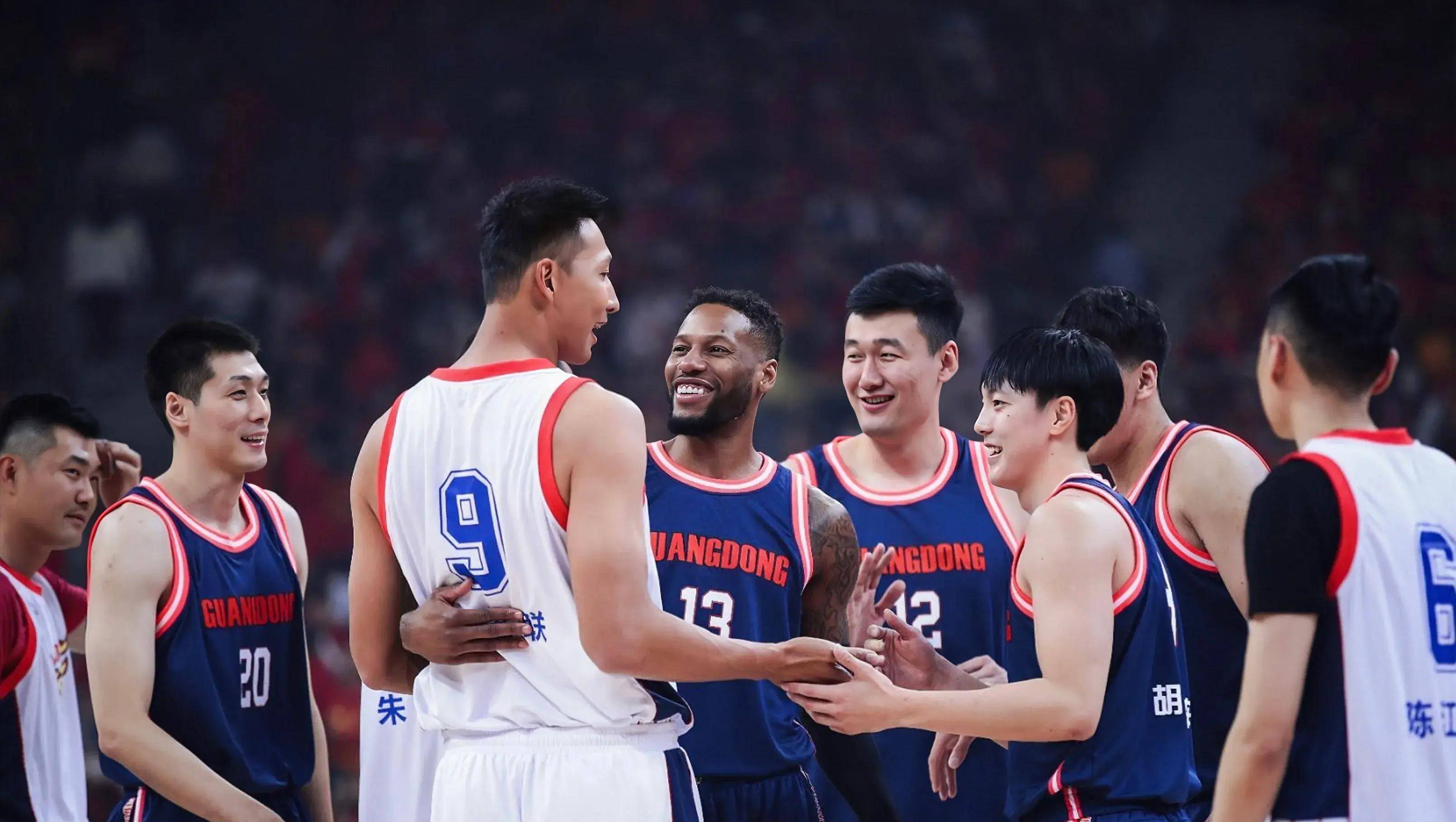 开云体育APP下载-广东男篮成功逆转，全队表现抢眼