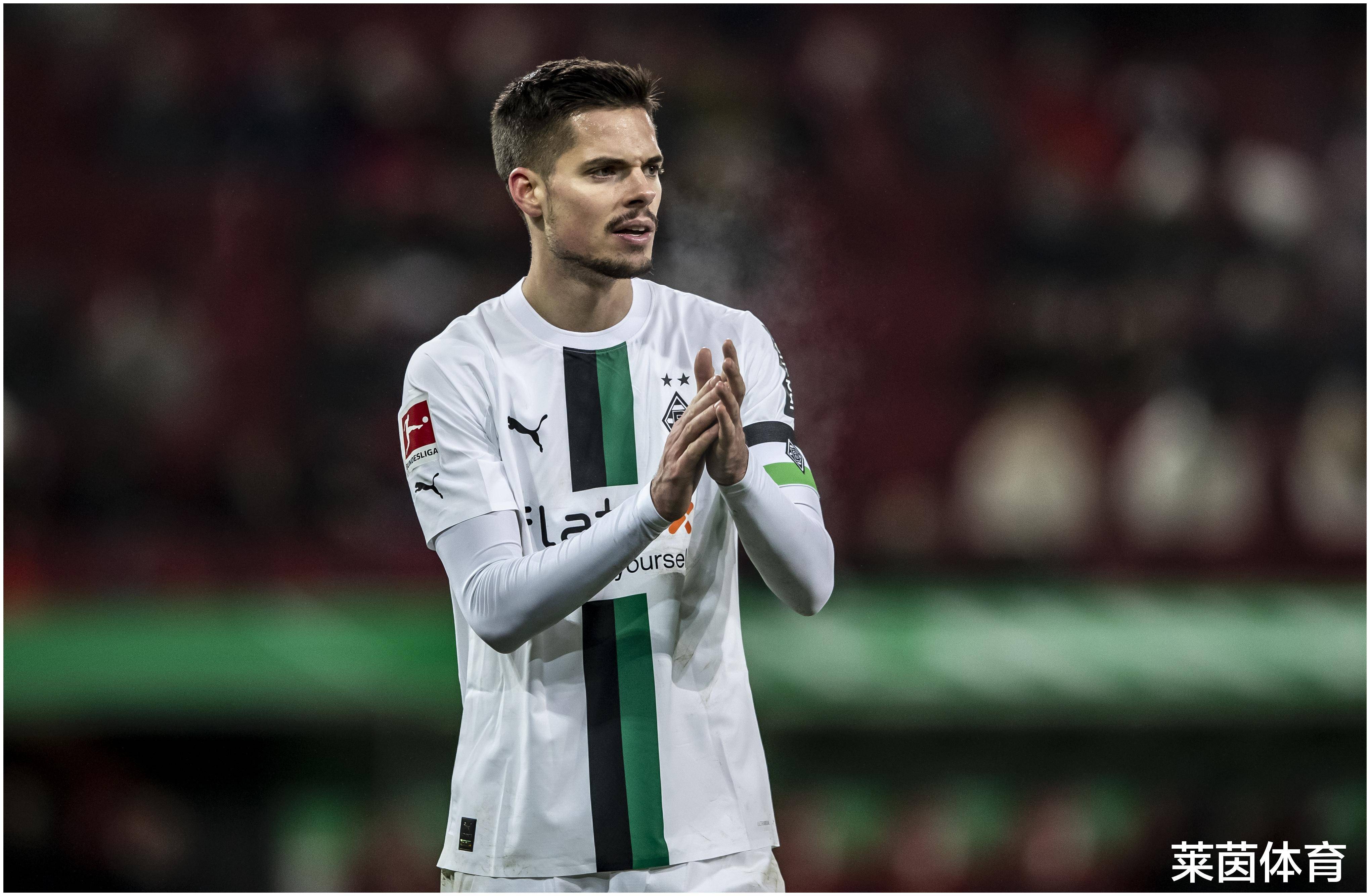 开云体育官方网站-門兴格拉德巴赫球员连续进球，成为焦点！