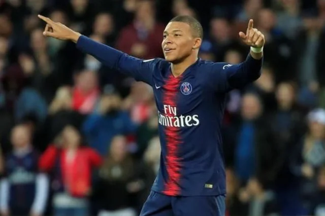 斯图加特客场战胜科隆,反弹状态的简单介绍 斯图加特客场战胜科隆,反弹状态的简单介绍