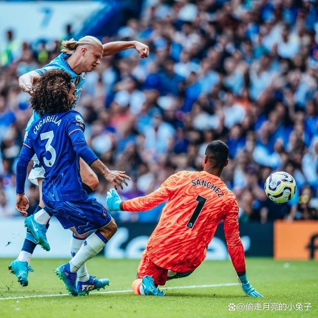 包含曼城恐怖攻击力，客场轻松击败对手保持领先的词条