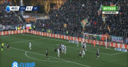 关于威尼斯客场遭遇极为艰难比赛，积分榜位置下滑的信息