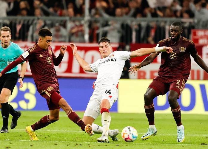 开云体育官方网站-勒沃库森逆袭成功，沙尔克继续颓势难挽的简单介绍