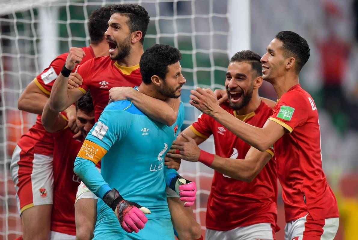 开云平台-非洲足球主场热情助威球队进攻