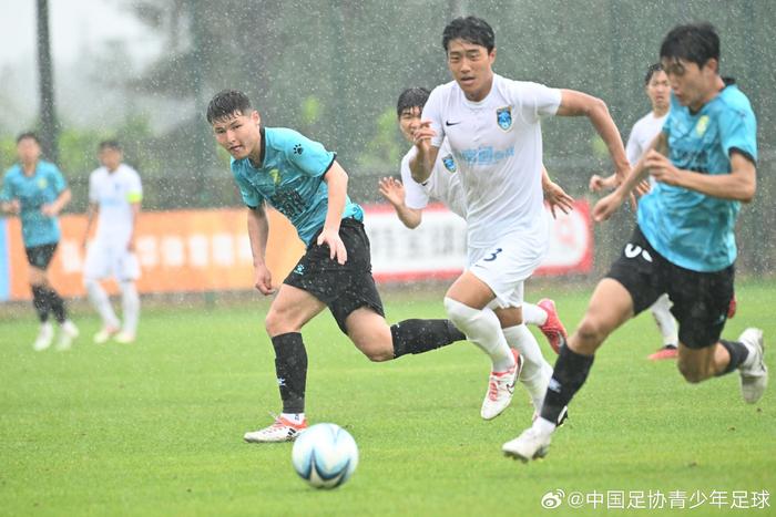 开云平台-包含足球赛事聚焦中国联赛，球队备战认真的词条