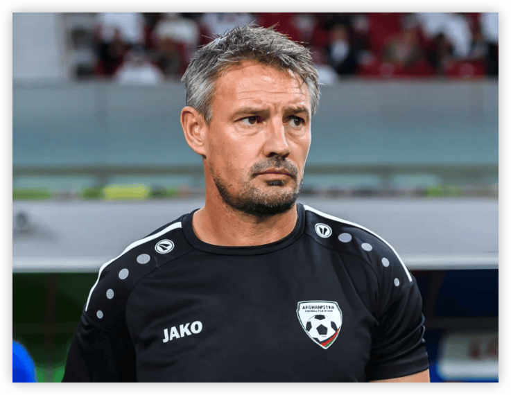 开云下载-关于朴茨茅斯青训球员表现亮眼备战下一场比赛的信息