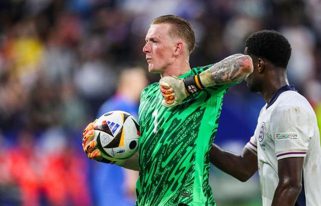 开云体育-曼城遭遇困境，客场战平对手难求一胜的简单介绍