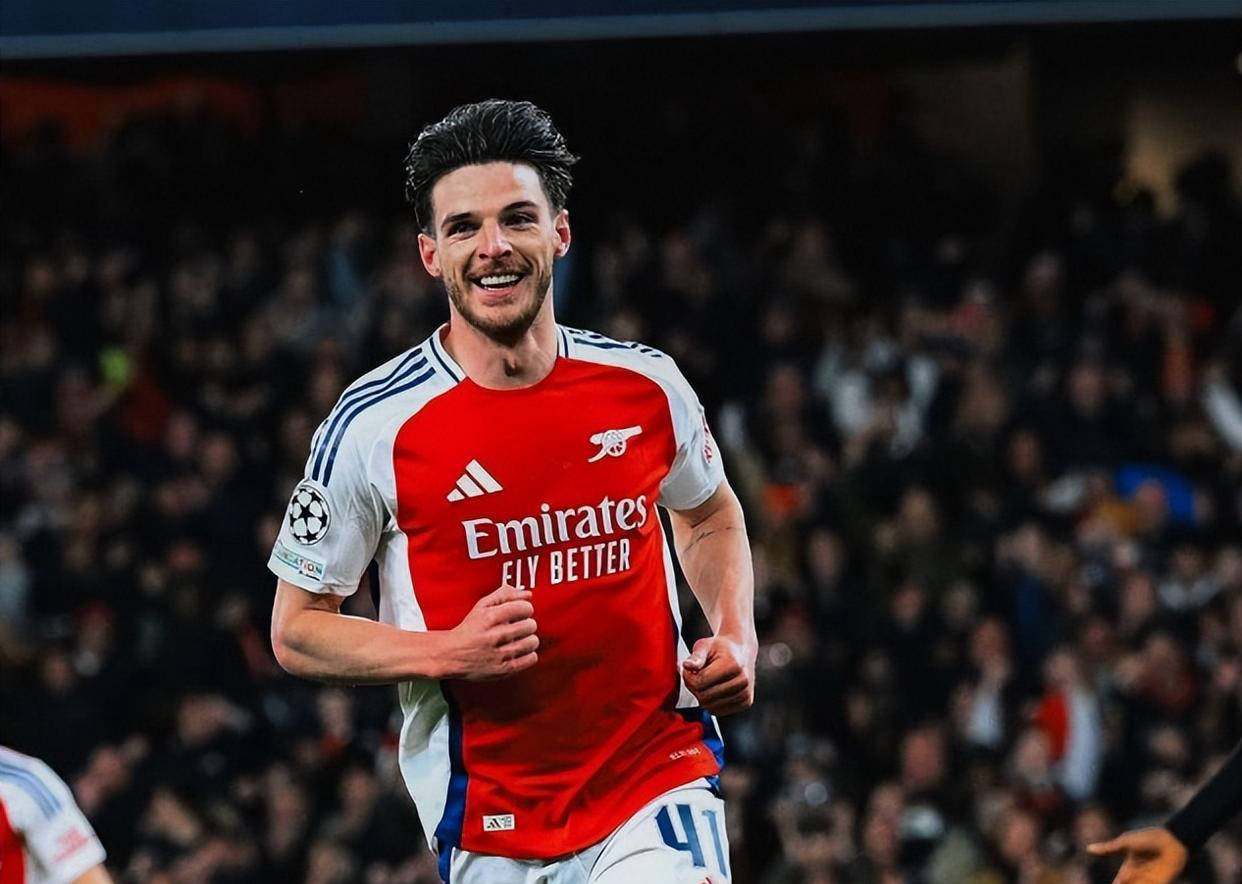 皇马客场获胜：战胜竞争对手，梅开二度的简单介绍