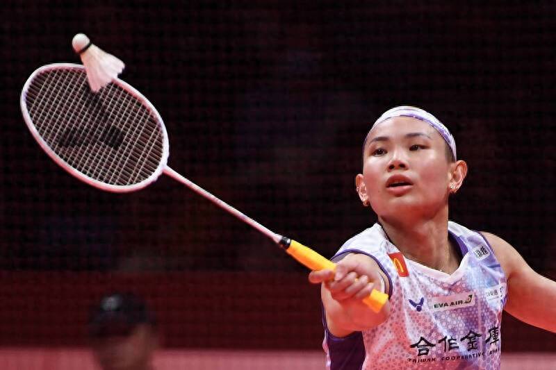 关于马来西亚羽毛球队轻取英格兰羽毛球队，戴资颖关键制胜的信息