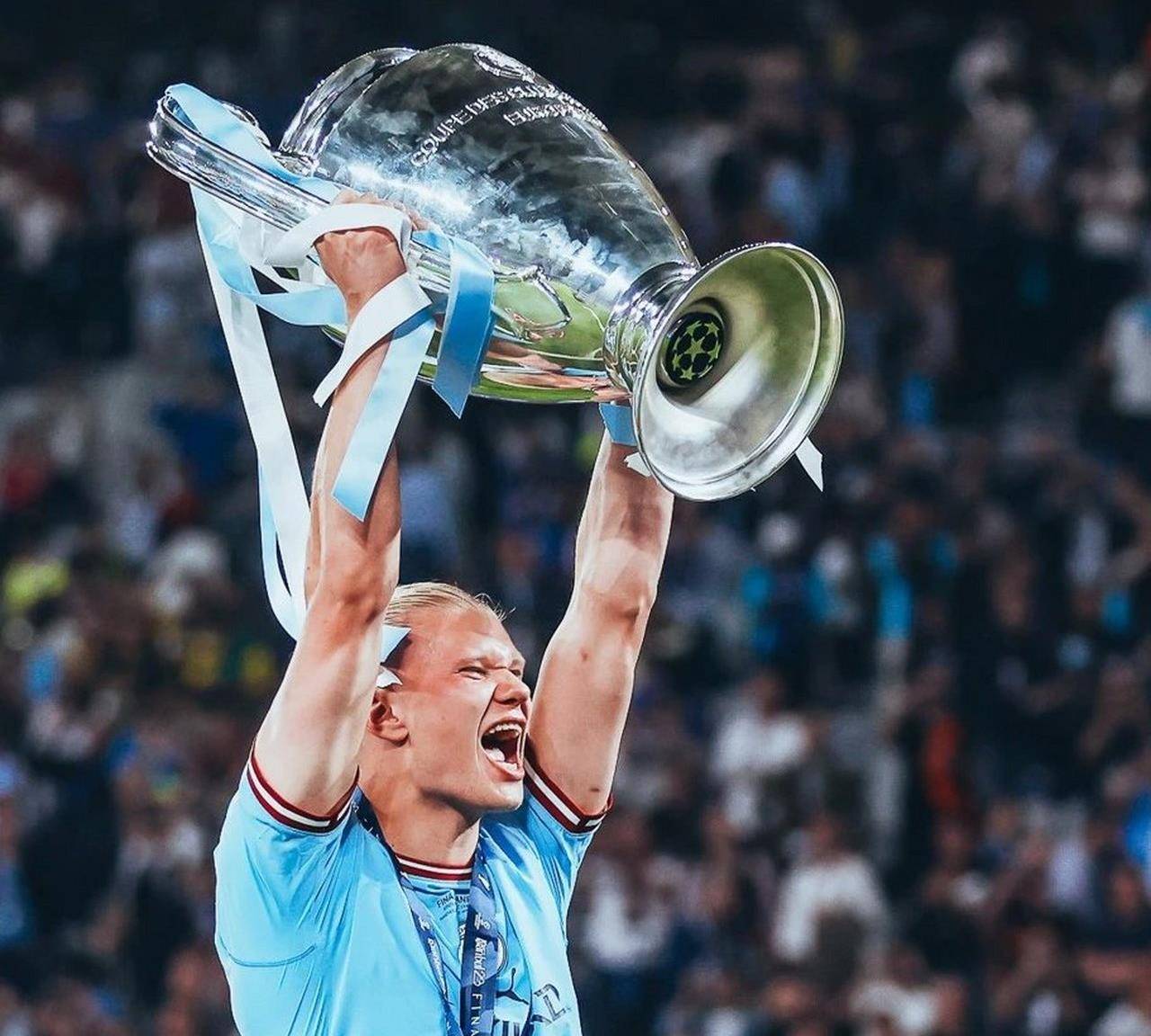 包含欧洲杯选手发挥出色，荣膺最佳MVP的词条