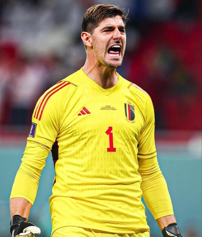 开云官网-曼联力克瑞典，库尔图瓦惊艳四座