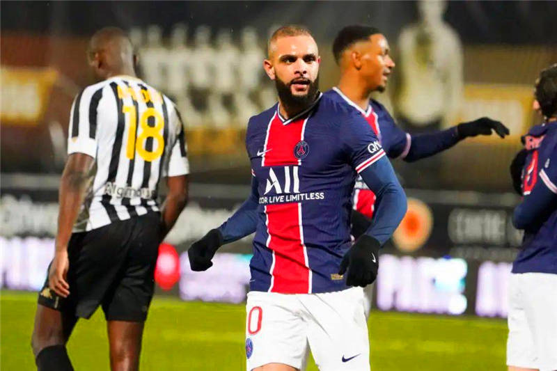 开云体育中国-罗马冬季转会进行时，引援目标曝光