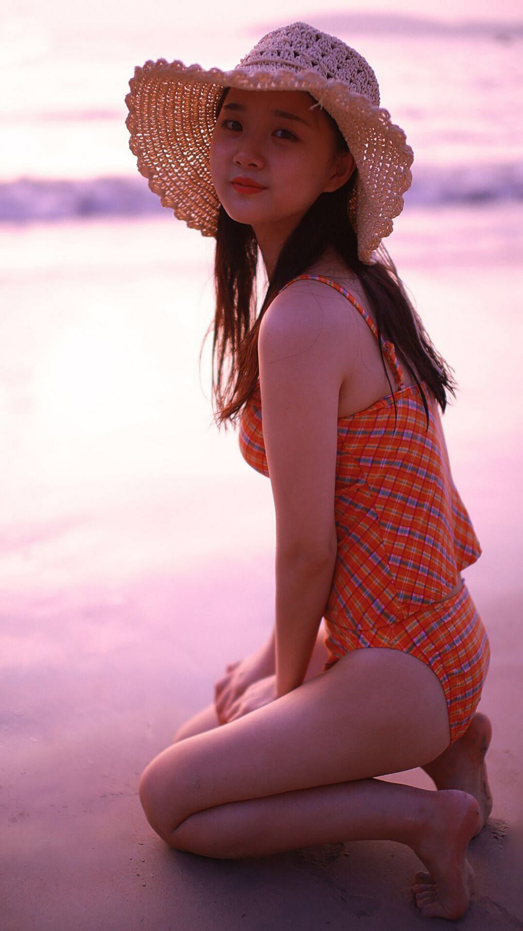 开云体育入口-篮球世界的光辉时刻，雄鹿完胜马刺，哈利伯顿德甲争冠战主宰赛场